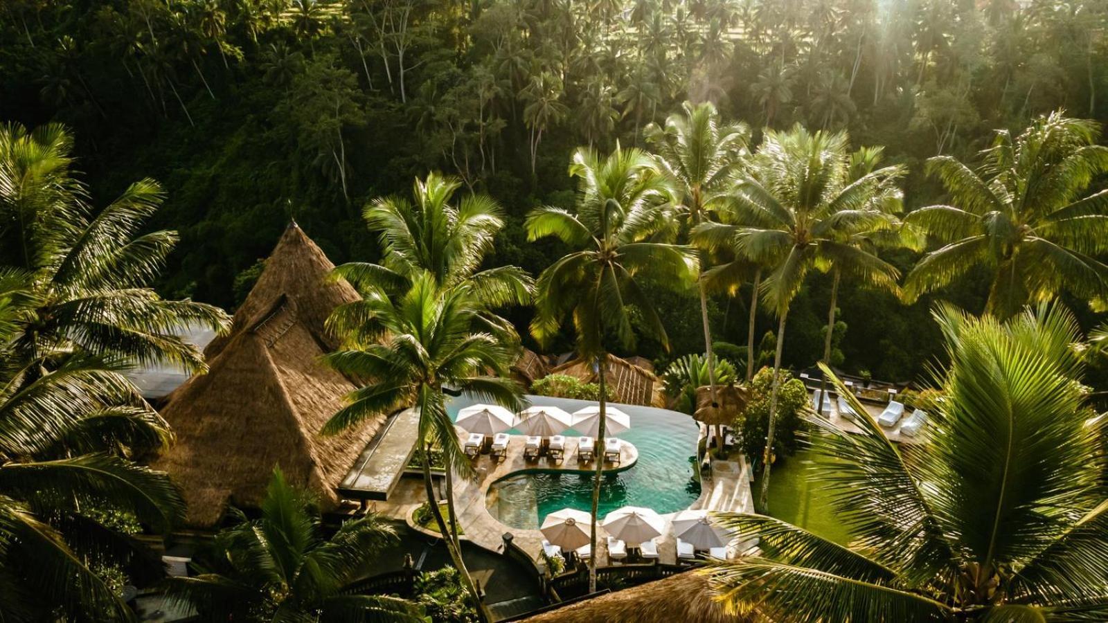 Cascades Suites Ubud Exterior foto